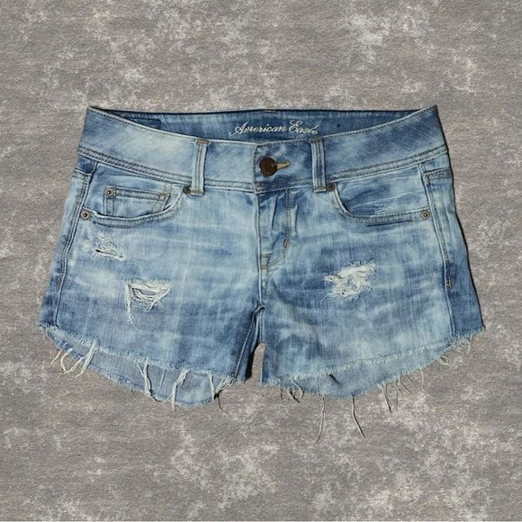 AMERICAN EAGLE OUTFITTERS | Mottled Tie Dye Slim Boot Distressed Denim Shorts 2 - Picture 6 of 6